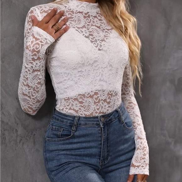 New lace long sleeve top - Picture 4 of 7